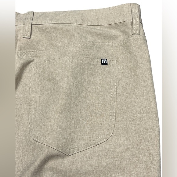 Travis Mathew Men’s Chino Performance Open to Close Pants Size 36 - Picture 4 of 5